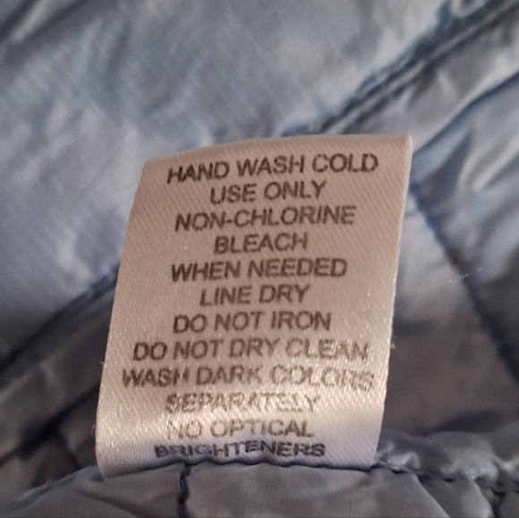 The Black Dog Dark Blush Pink Lightweight Puffer - Picture 6 of 7